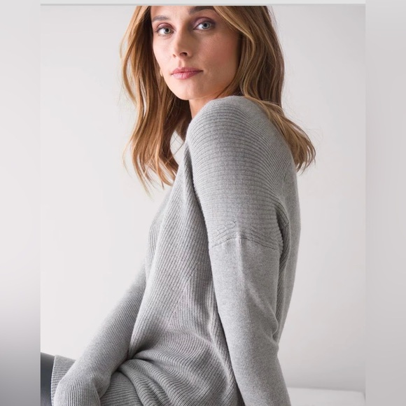 White House Black Market Long Sleeve Ribbed Tunic - Picture 2 of 11